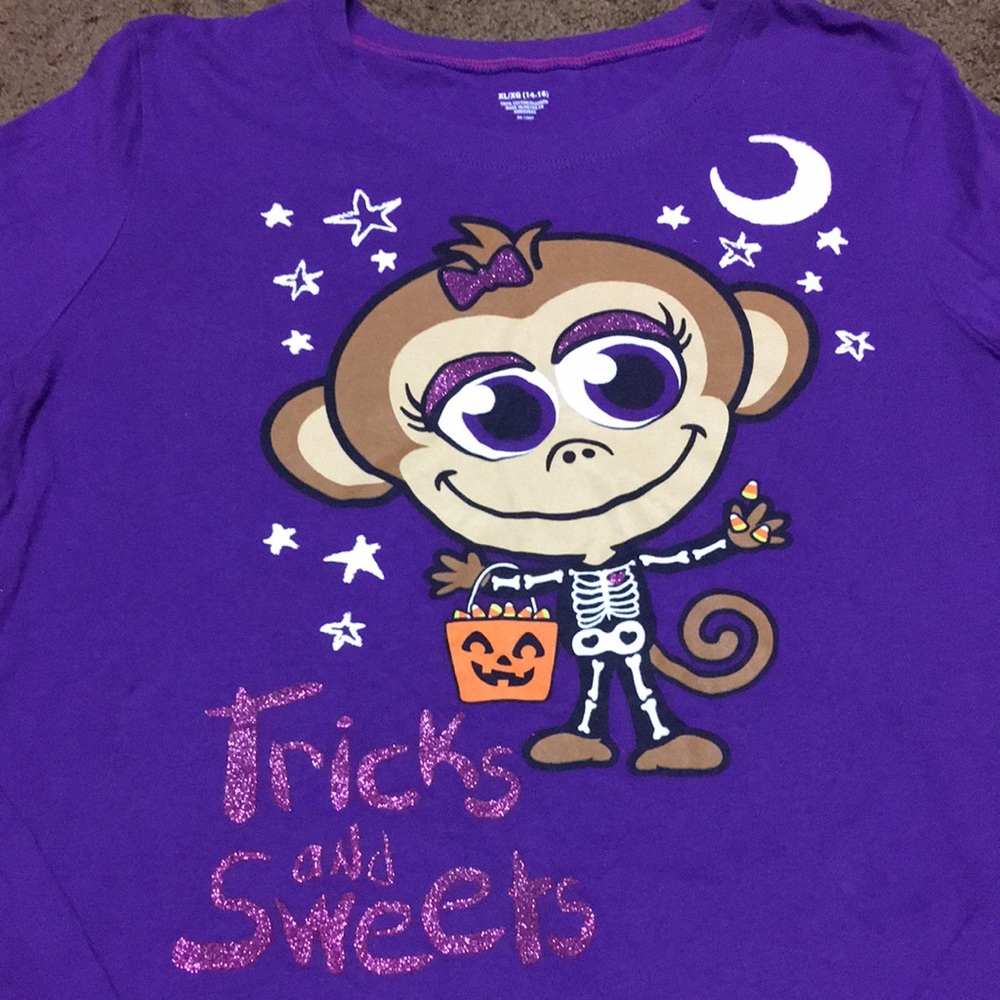 Halloween Monkey candy size 14-16 girls tshirt EUC 100% cotton